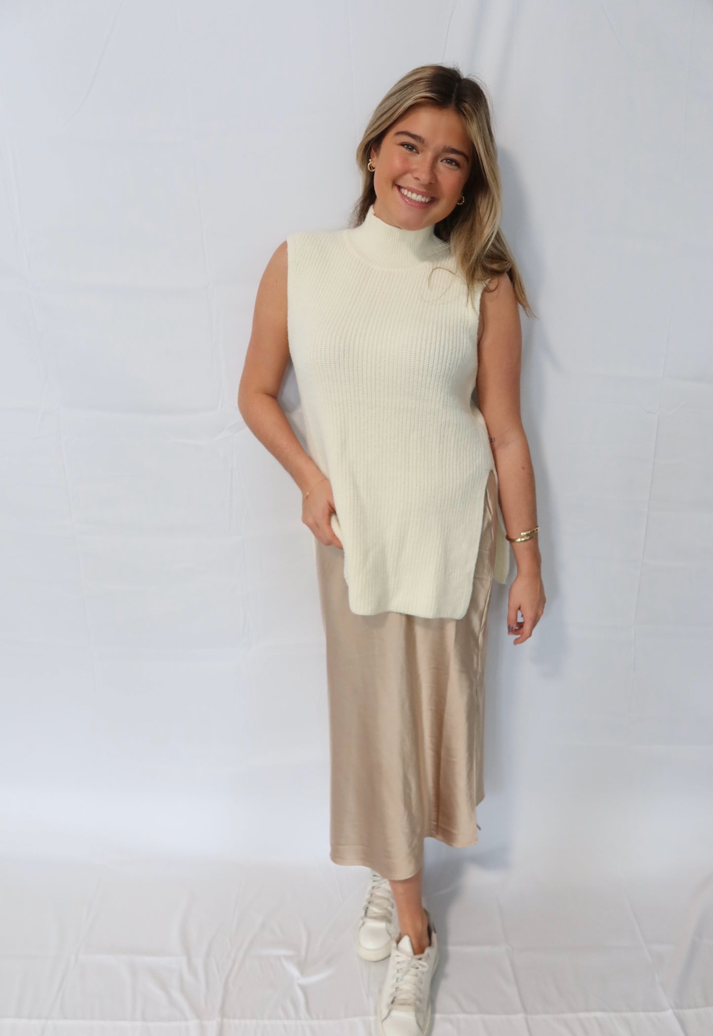 High Neck Sleeveless Sweater