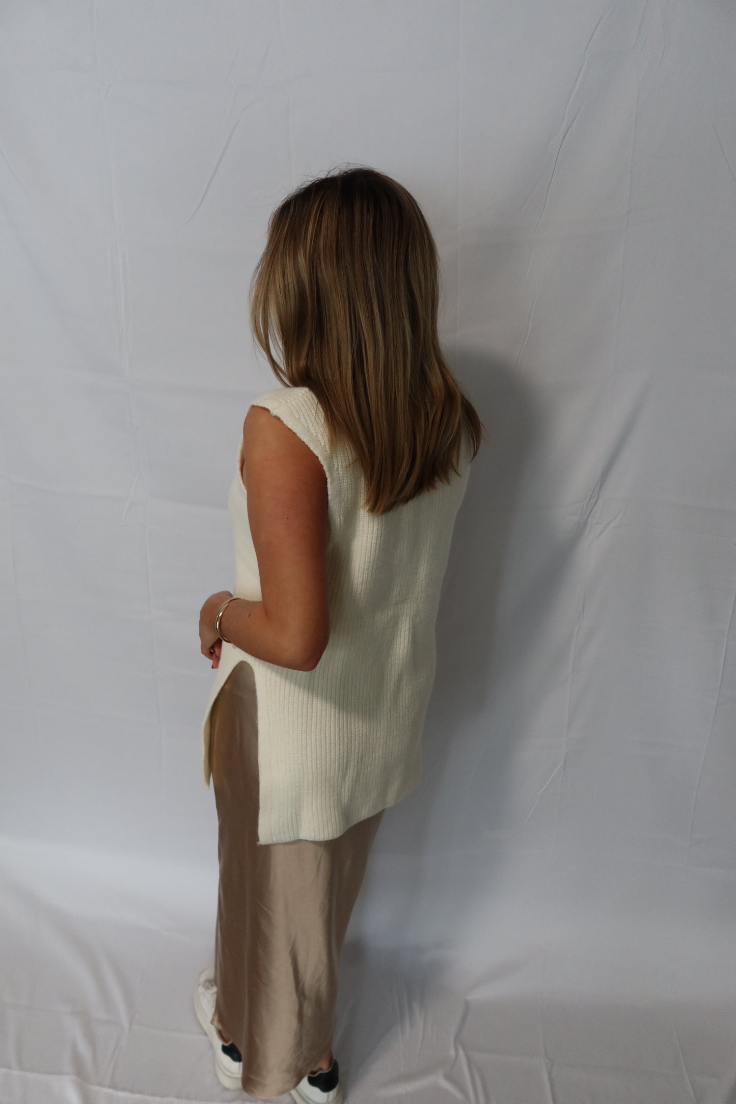 High Neck Sleeveless Sweater