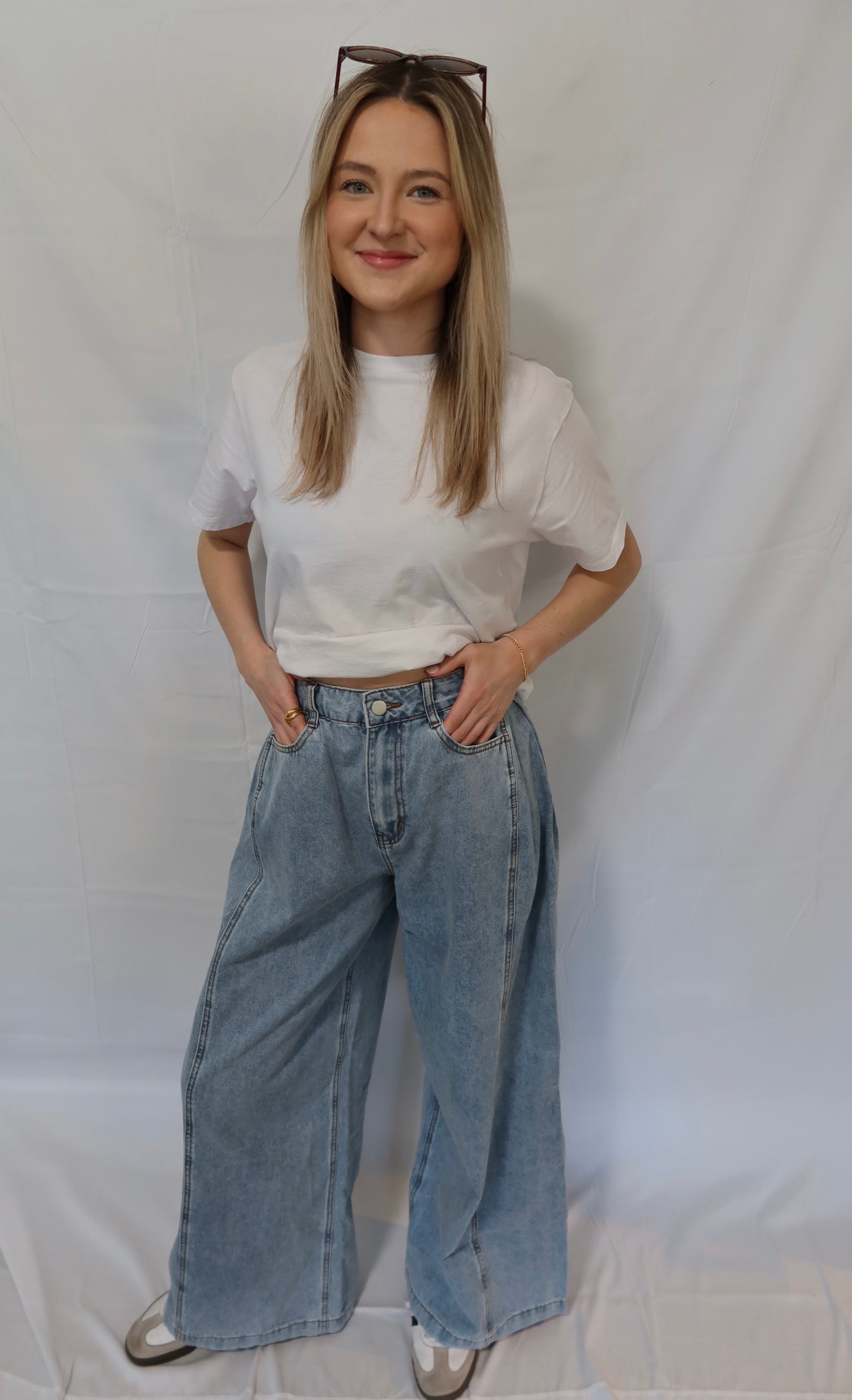 Phoebe’s Ultra-Wide Leg Jeans
