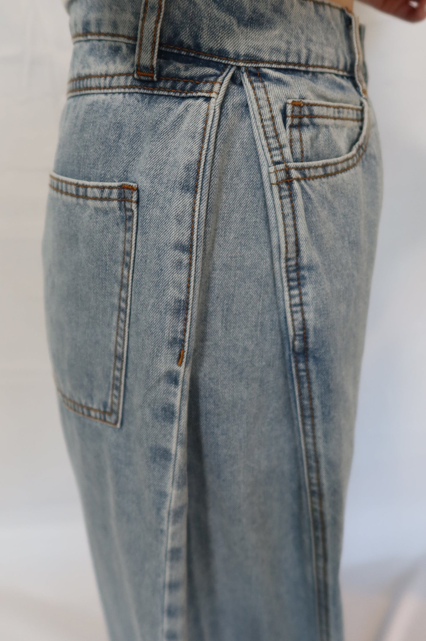 Phoebe’s Ultra-Wide Leg Jeans
